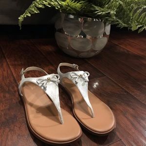 cole haan findra thong sandal